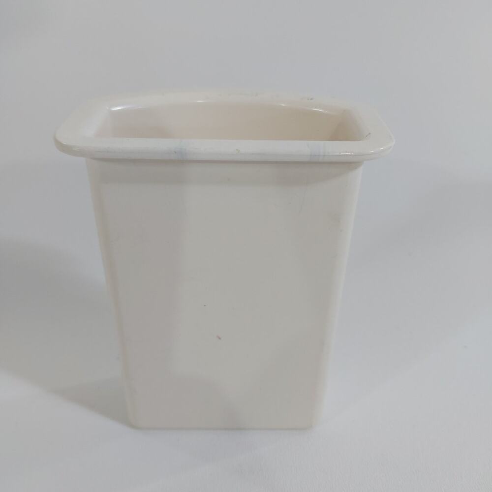 Sunbeam Oskar Food Processor Model‎ 14081 Replacement Part Food Pusher OEM